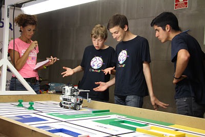 A more limited version of the Andorra WRO robotics competition will be held with no audience