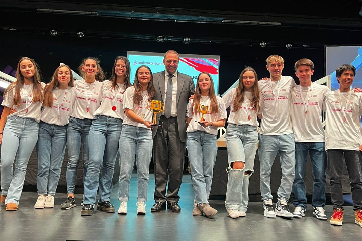 L'equip STEAM de l'escola Sant Ermengol, guanyador de la First Lego League Andorra Telecom